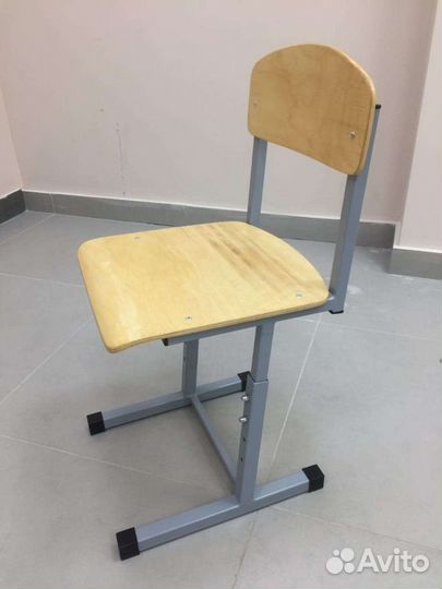 Парта и стул