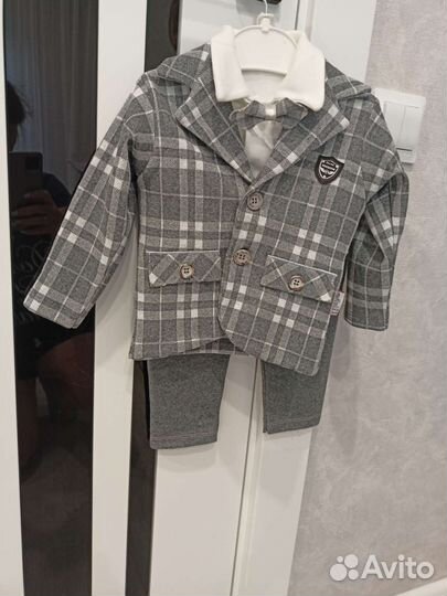 Костюм для малыша, пиджак,штаны, бабочка до 9 мес