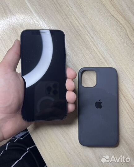 iPhone 12 mini хороший