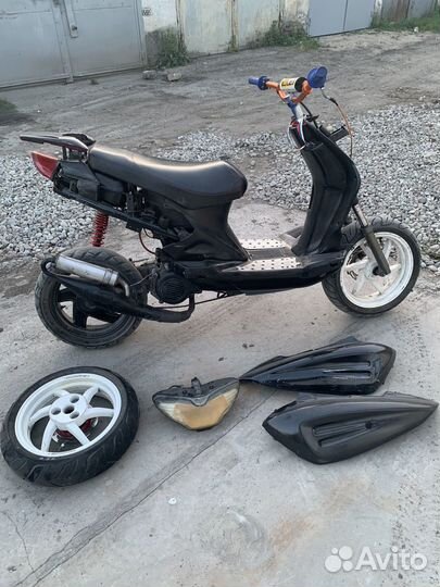 Продам скутер кивей ру8