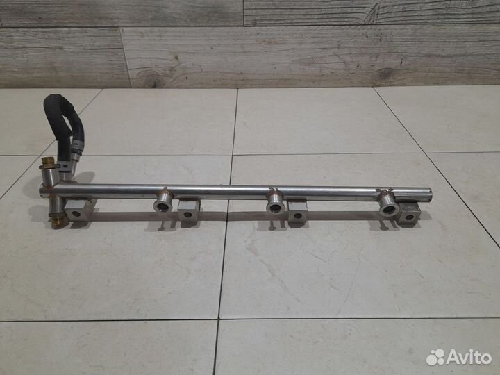 Топливная рампа VW Touareg NF / Phaeton