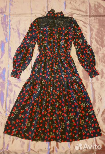 Новое платье шёлк 