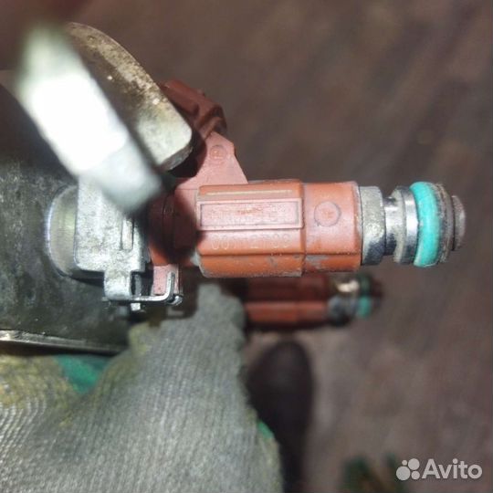 Форсунка Nissan cr12de cr14de fbjb101