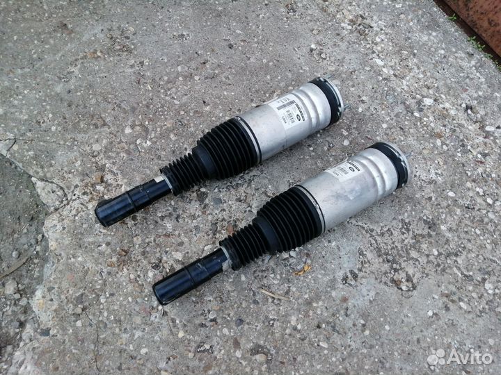 Пневмостойка передняя Range Rover Sport 2 рестайл