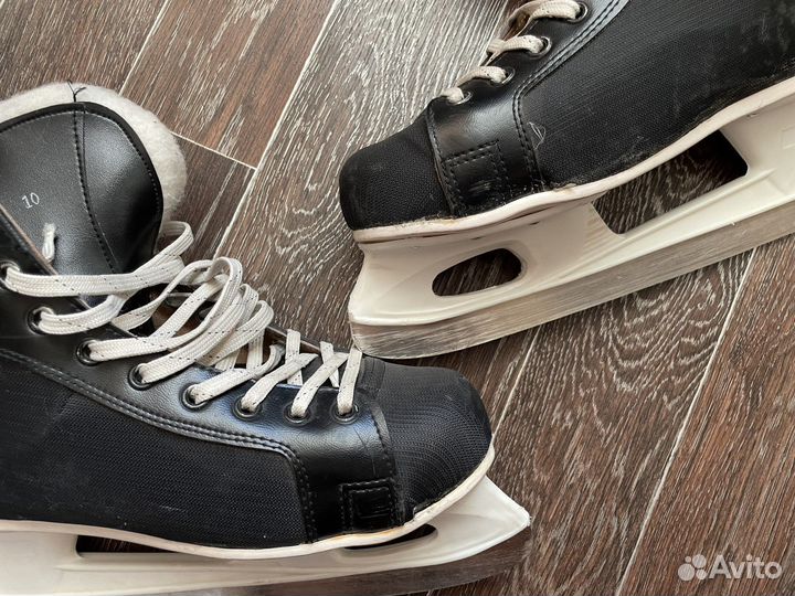 Коньки мужские хоккейные Aura 100