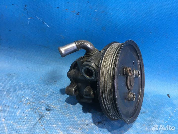 Насос гур Audi Q7 2007 4LB BUG