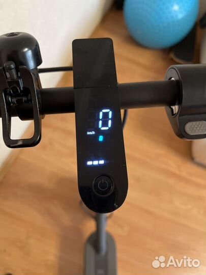 Электро самокат Mi Electric Scooter 1S