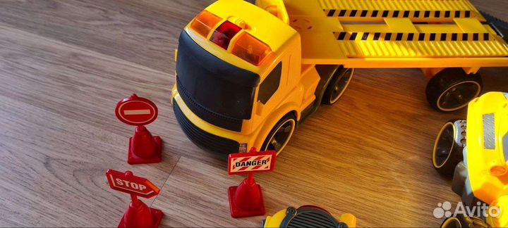 Машинки бульдозер и трейлер трак р/у