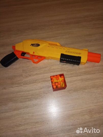 Бластер nerf