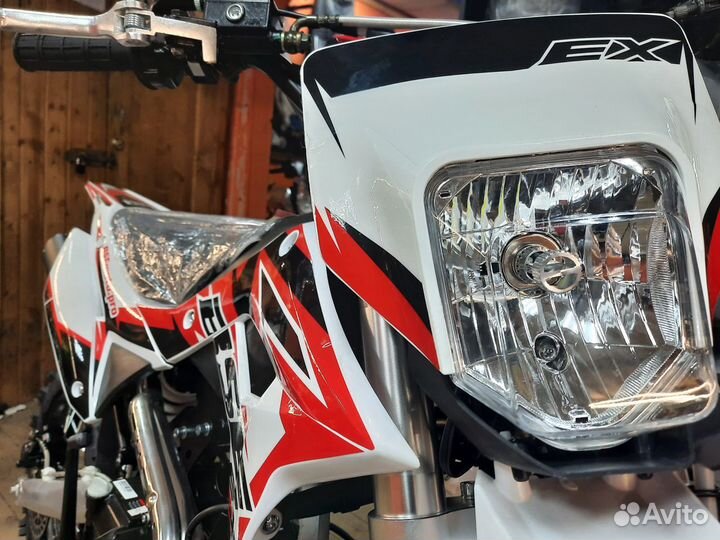 Питбайк BSE EX125 со шлемом