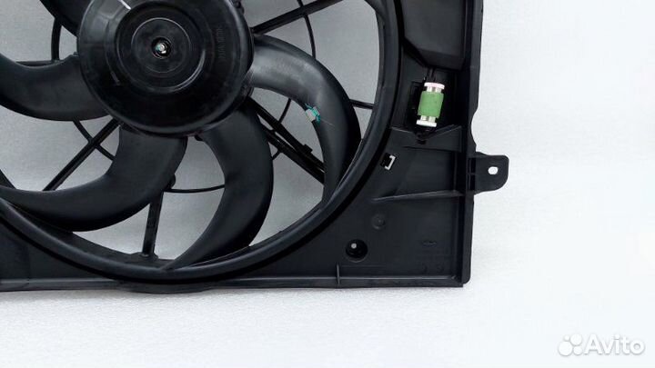 Б/У Вентилятор радиатора Состояние отличное