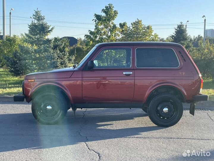 LADA 4x4 (Нива) 1.7 МТ, 2017, 126 000 км