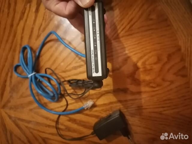 Коммутатор DES-1005A D-Link