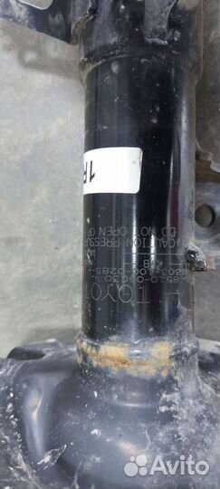 Амортизаторы передние тойота камри V70