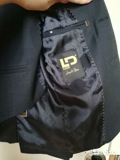 Костюм тройка на мальчика на выпускной /1 класс