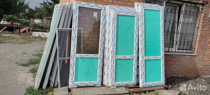 Пластиковые окна и двери бу И новые