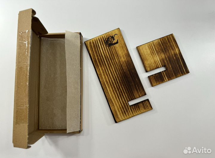 Подставка для телефона из дерева