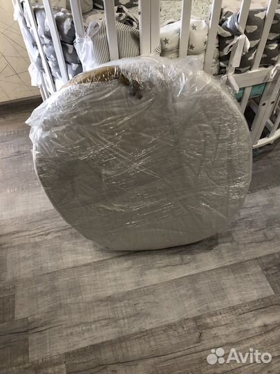 Матрасик для круглой кроватки