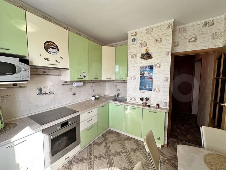 2-к. квартира, 53,5 м², 14/17 эт.