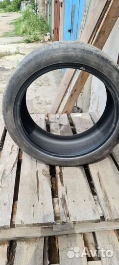 Yokohama Advan Sport V105 235/40 R18 95Y