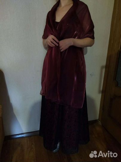 Вечернее платье в пол