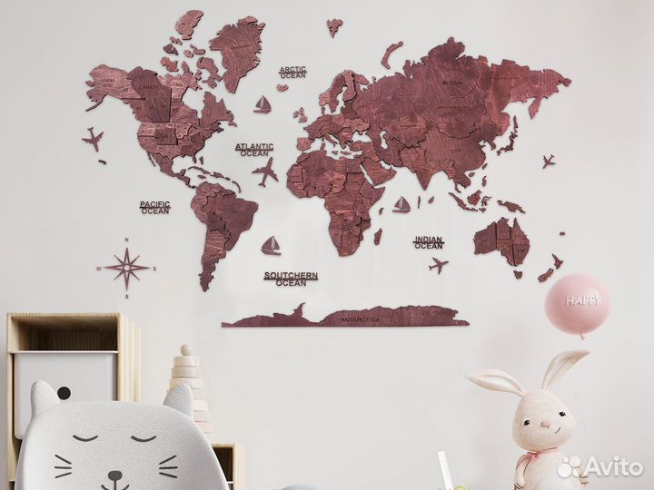 Деревянная карта мира