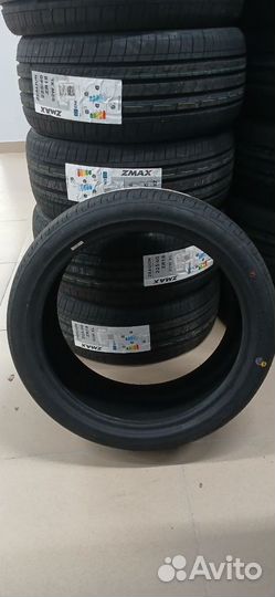 Zmax Zealion 225/40 R18 92W