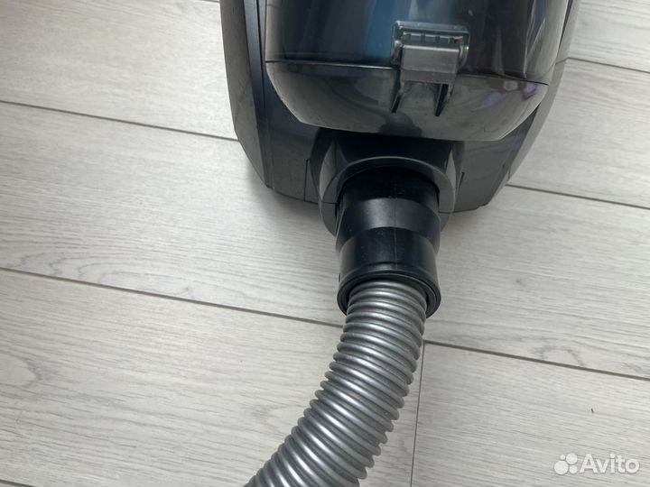 Пылесос kambrook ABV402