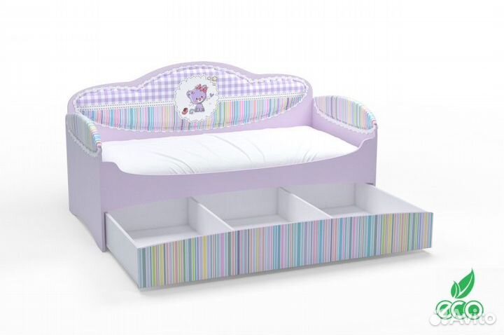 Диван-кровать для девочек