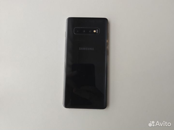 Samsung Galaxy S10+, 8/128 ГБ