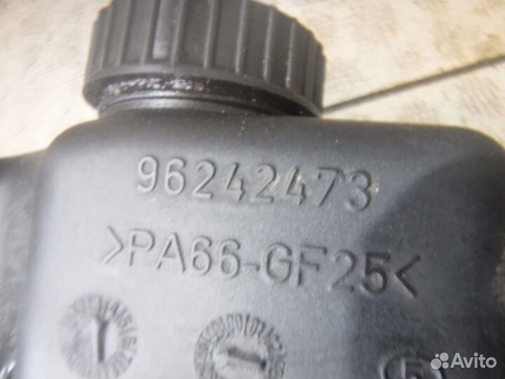 Трубки гур Peugeot 406