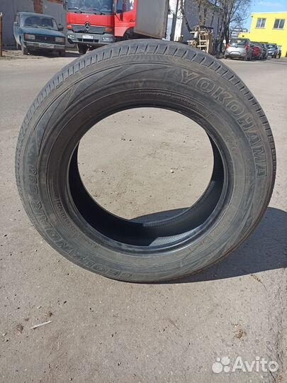 Yokohama Geolandar G98 225/65 R17 102V