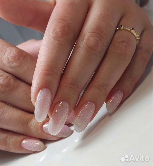 Маникюр и педикюр, Центр