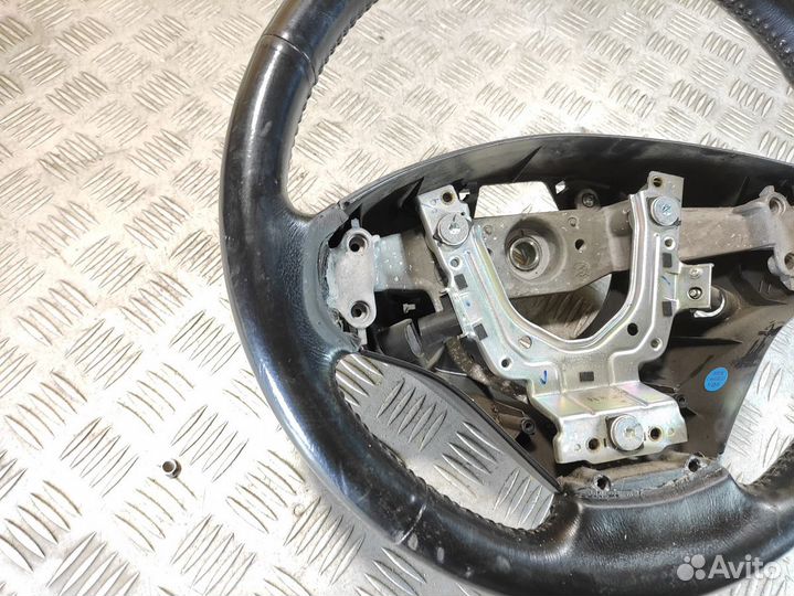 Рулевое колесо Kia Ceed 2007 2012