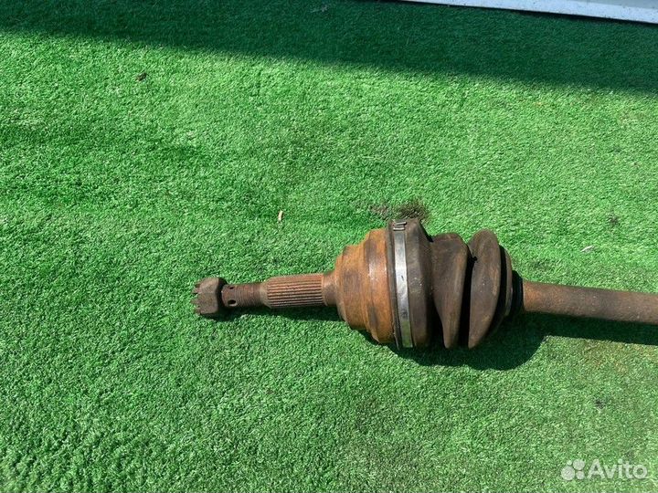 Полуось (привод) передняя правая R Opel Astra