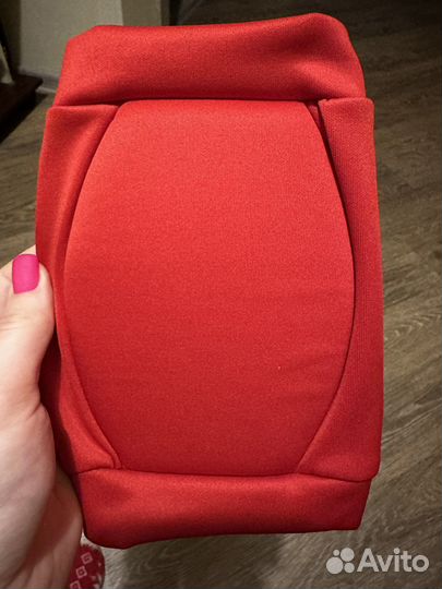 Наколенники спортивные