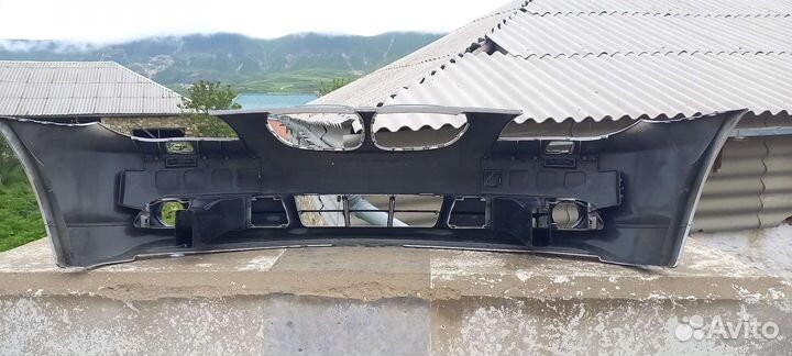 Бампер на бмв е60