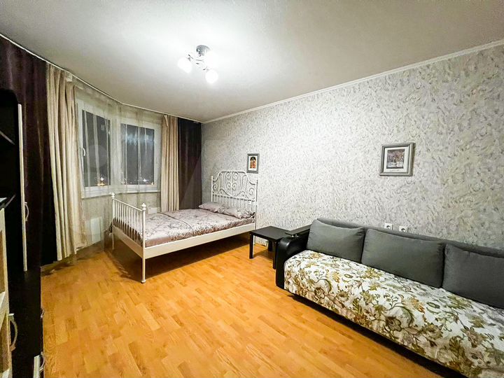 2-к. квартира, 65 м², 18/25 эт.