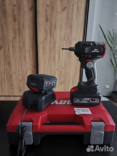 Гайковерт nanwei 350Нм 4Ач