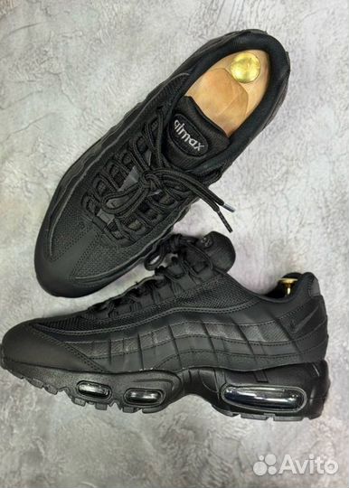 Кроссовки Nike Air Max 95 универсальные
