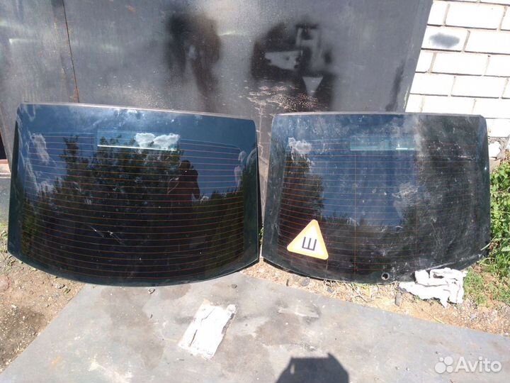 Октавия А5 стекло