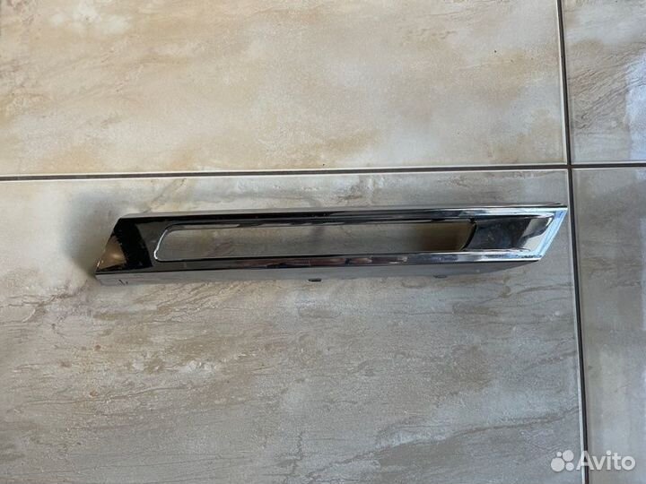 Накладка дхо правая Mercedes X 166 Ml Class