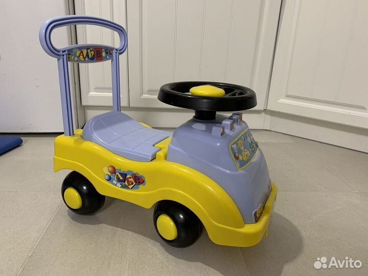 Машинка-каталка
