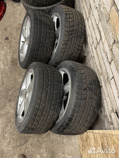 Комплект зимних колес Audi r17