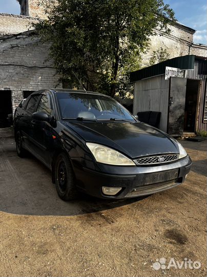 В разборе Ford Focus 1
