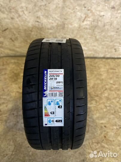 Michelin Pilot Sport 4 S 245/30 R19
