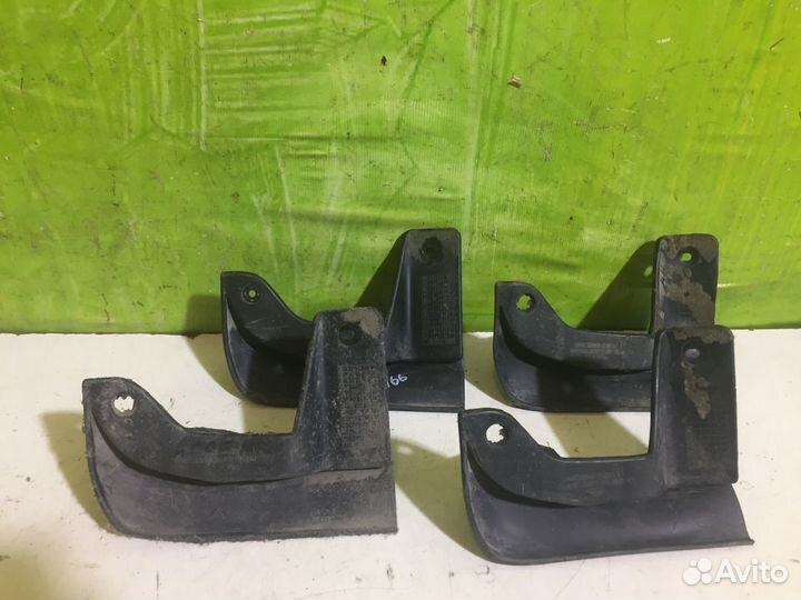 Брызговик Hyundai Accent 8684225000 8683125500