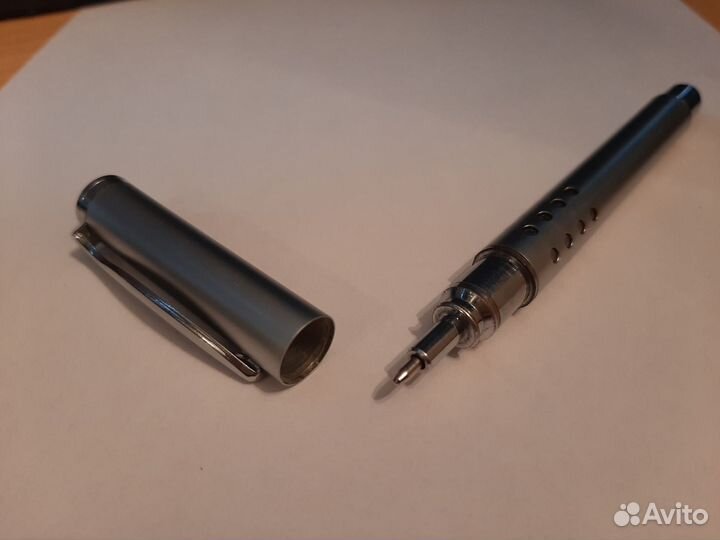 Ручка шариковая металлическая 