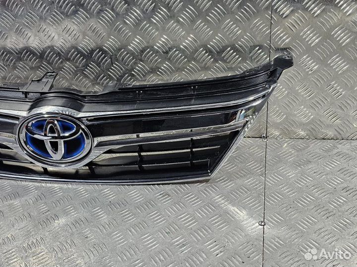 Решетка радиатора Toyota Camry V50