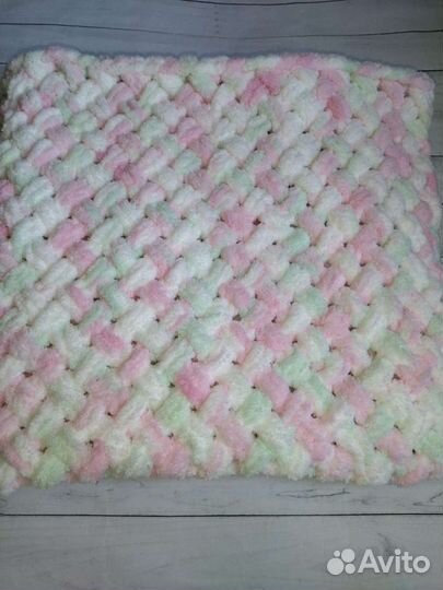 Плед из ализе пуффи